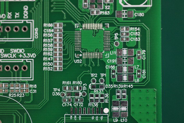 PCBA加工預(yù)留工藝邊的意義是什么?PCB工藝邊設(shè)計的核心價